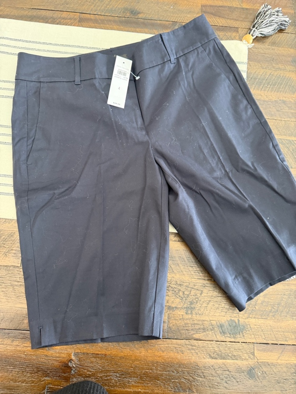 Ann Taylor Women's dark navy  Bermuda Shorts